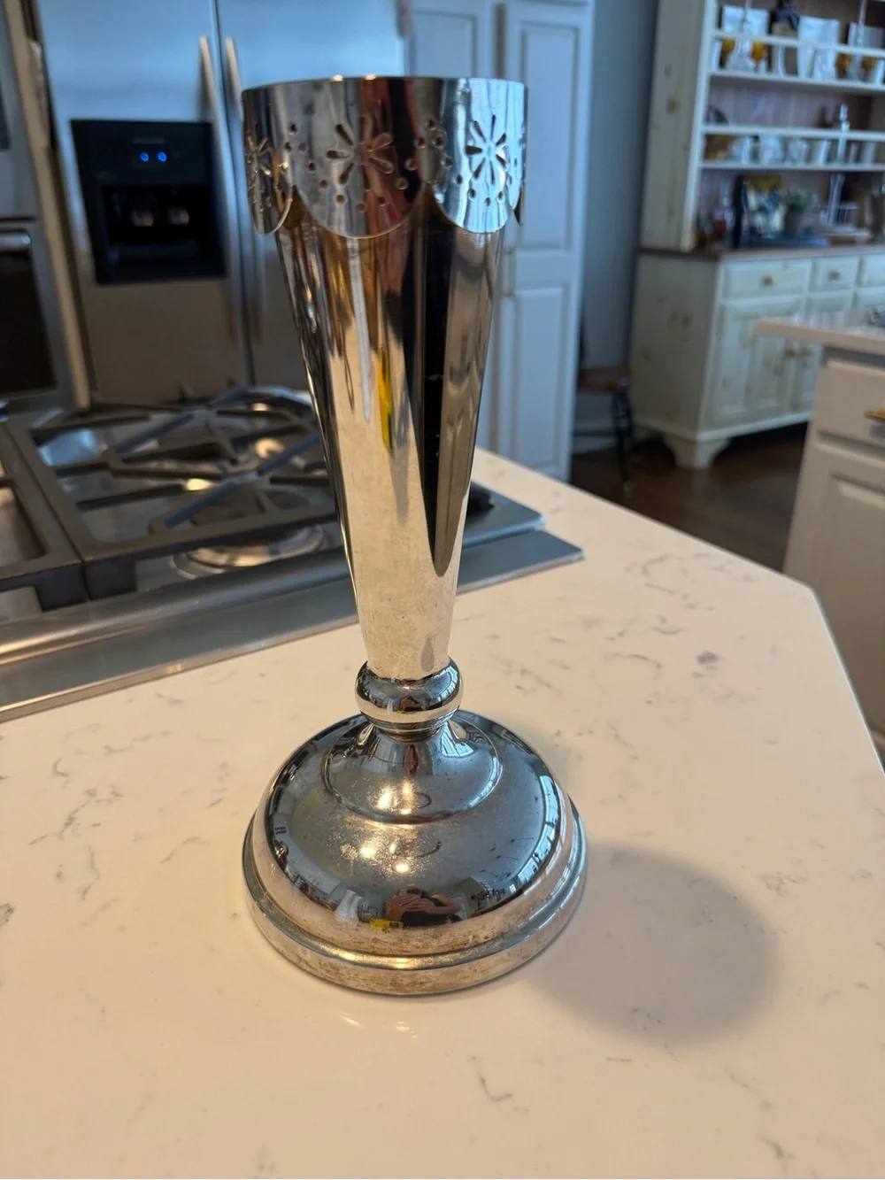Debi Lilly Covington Floral Silver Tone Metal Vase Scalloped Cutout Decor